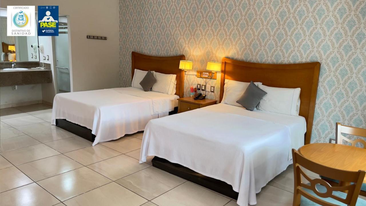 Hotel Maioris Navolato San Pedro  ภายนอก รูปภาพ