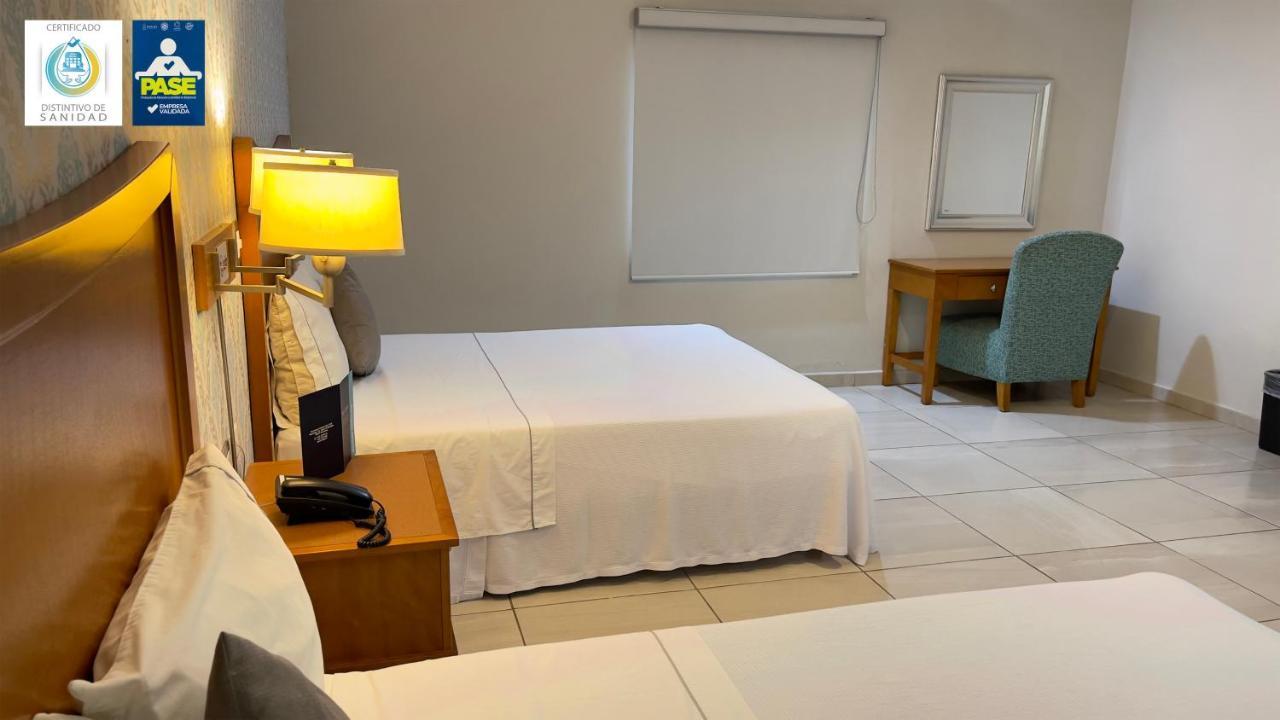 Hotel Maioris Navolato San Pedro  ภายนอก รูปภาพ