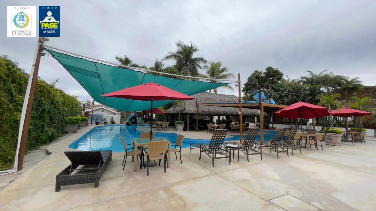 Hotel Maioris Navolato San Pedro  ภายนอก รูปภาพ