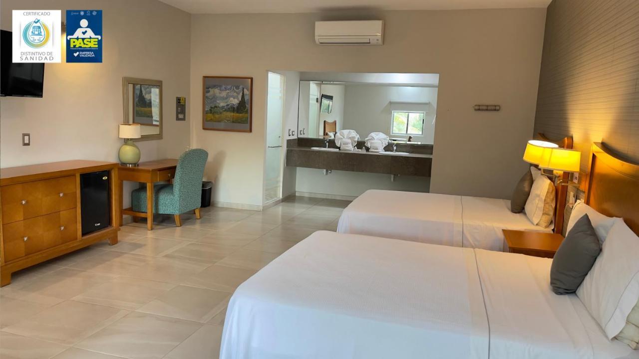 Hotel Maioris Navolato San Pedro  ภายนอก รูปภาพ