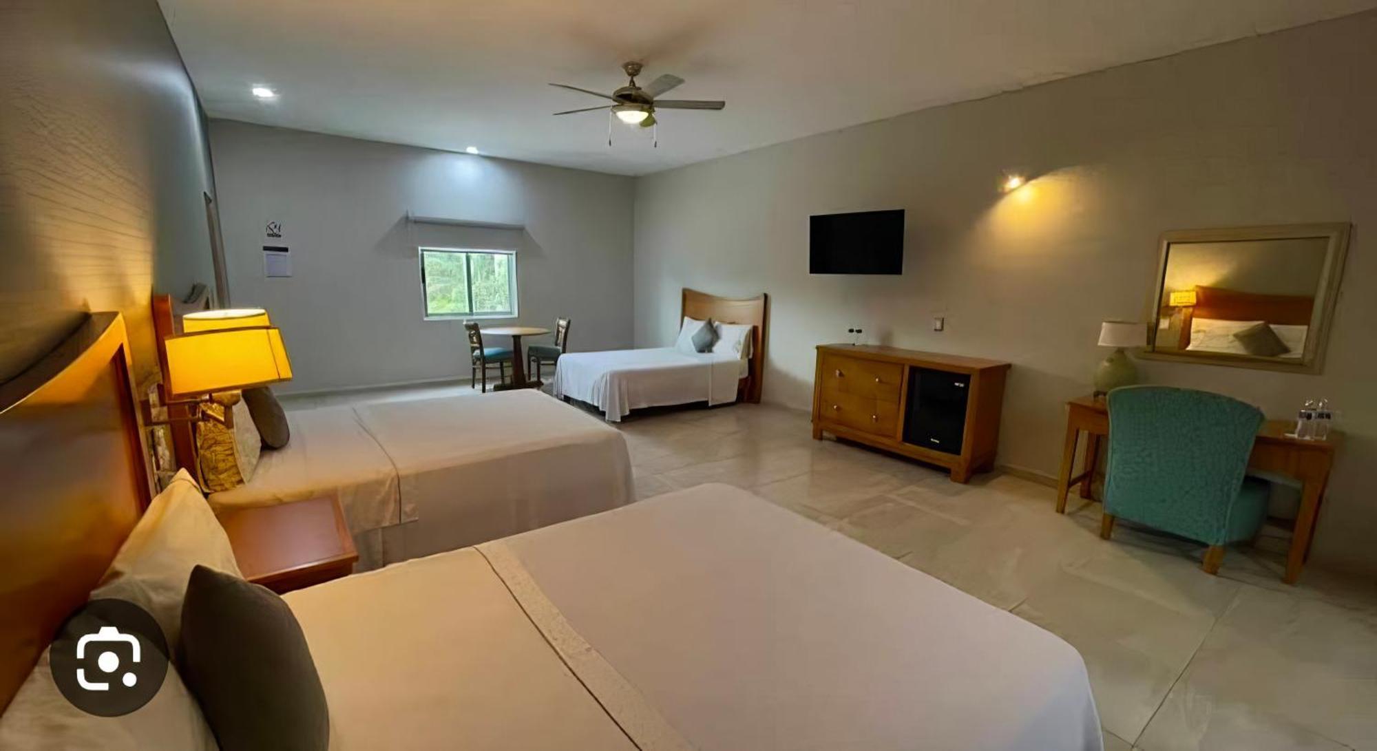 Hotel Maioris Navolato San Pedro  ภายนอก รูปภาพ